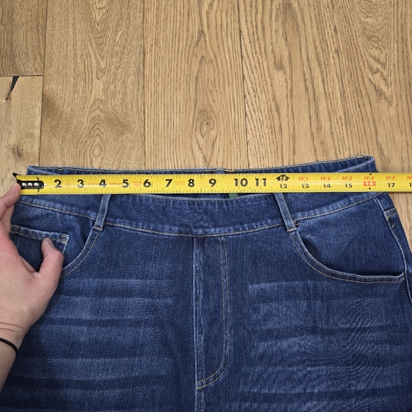 SOLD - Picture 6 of 11